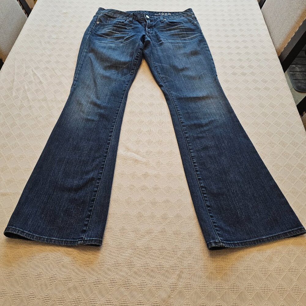 Gap 1969 Women’s Bootcut Jeans – Size 30/10 Long – Medium Wash, Flap Pockets
